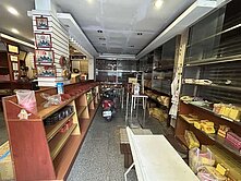 仁武近仁雄｜稀有三角窗｜曝光度高店面透天
