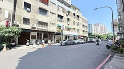 雄商/近文化中心正街上7.3米寬店面
