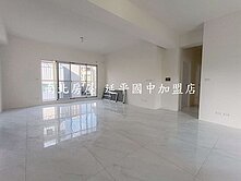 東區光華龍泉居全新三房雙平車