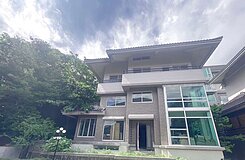 隱世溫泉山莊別墅｜依偎山巒渡假退休宅