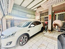  永安區近路科|邊間採光傳統車墅|喜歡出價談