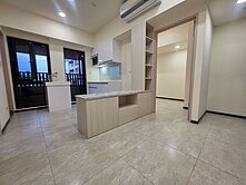 高雄火車站*興富發博愛*全新精緻裝潢兩房