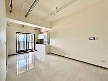 在亞灣只有這一間｜飯店領域｜高樓景觀兩房平車