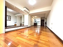 專簽降價⭐️郡將真情⭐️高樓無限視野捷運宅四房車位