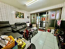 ＊近愛買＊穀保家商靜巷孝親寬敞１樓