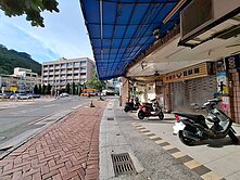 (專約)西子灣-景觀店住公寓1樓+夾層