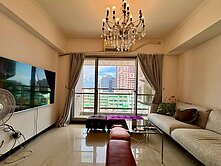  正東區【國泰萊茵世家】稀有邊間大3房＋平面車位 