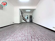稀有正路邊透天‼️龜山明興街邊間透天💫同心圓泓毅