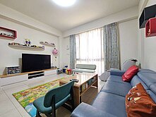  東大路優質透天｜大豪上君｜面寬五米室內車庫