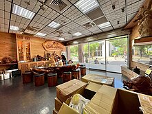 博愛庭園面寬三角窗店辦＋車位＊適工作室、辦公室＊
