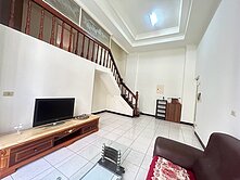 中興商圈天龍社區低總價電梯華廈