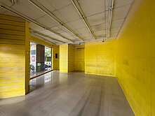 經濟部三角窗發財店面