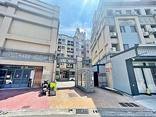 開價比實登還便宜高投報靜宜電梯6套房