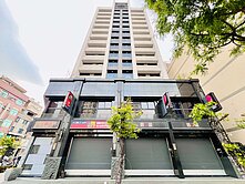 ⭐️高鐵文府星巴克邊間店面~醫美診所⭐️