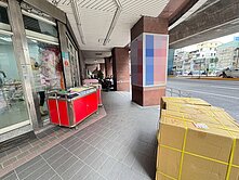 ＊低總價＊邊間三角窗醒目黃金面寬大店面