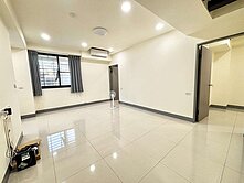 A★美麗島捷運站/六合夜市商圈/翻新精緻二房