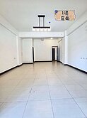 專任｜皇家晶典21期皇家吉市堡｜一年新屋美透店