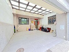 南區★水萍塭公園超大雙車墅╭★°住商姚語宸★