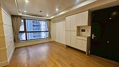 推薦｜城上城｜三房含平車｜出價即談【住商阿駿】