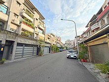 🍎陽明文山雙商圈正街上五米面寬大地坪透天車墅🍎