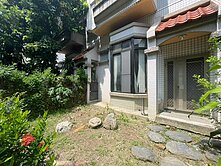 愛狗房仲宗宗!大里稀有前後出入可雙車透天