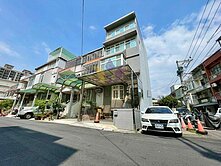 獨家！平鎮南勢商圈　前院停車　稀有邊間漂亮透天別墅