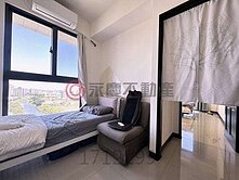 青埔櫻花緻萬坪公園首排｜衛浴開窗｜河畔景觀三房車位