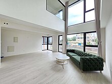 近羅東+國道旁淬光景河岸景觀挑高雙車位精品屋