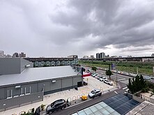 大里三期重劃區/立新學區/輕屋齡臨路電梯大別墅