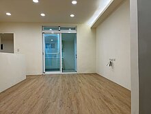 行政中心公寓一樓