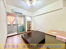 專任～燕國天地電梯套房陽台採光好～