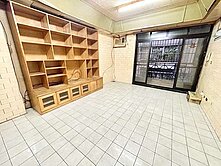 ✨2255中正商圈低總價邊間三樓✨