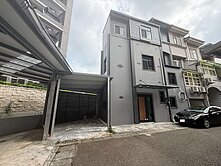 內壢後站榮安商圈全新翻修5房雙車透天別墅