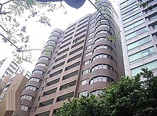 敦南樹海景觀豪邸四房附坡平車位