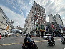 專任/中壢火車站邊/精美套房{適合投資收租自用}