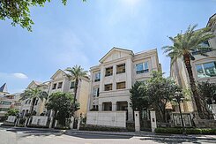 義大皇家山莊#獨棟院落之質感電梯別墅