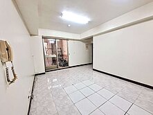 前鎮低總價華廈生活機能室內大空間