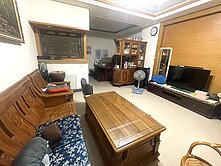 至善和風透天別墅2房屋用途：	停車空間、一般事務所