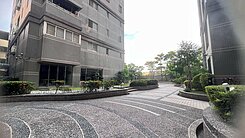 樂福瑪媽❤️【美術綠園道首排｜三面採光3房＋平車】