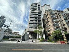 南區五年內三房平車最低價 聚富滿滿