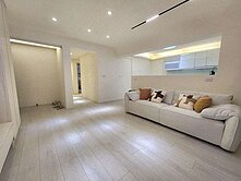 R9捷運中央公園站新崛江商圈精緻華廈