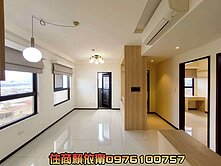 A674鄰近三重國小捷運站--電梯兩房車雙衛浴