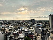 大鵬新城次頂樓無敵海景明亮平車大三房