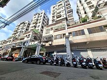 國光花市旁[第一家庭]3房平車前後陽台美廈