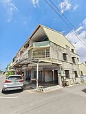 09065九份子旁河堤景觀邊間店住