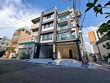大里近東區全新完工大地坪邊間四套房電梯美墅B