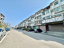 高跟鞋民宿風別墅(二) 住商許嘉玲