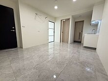 秀朗橋站美粧二房美寓/住商符店長