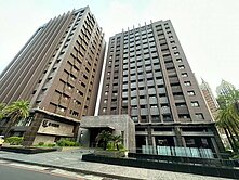 文山特區多城國際三房平車