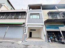 大寮捷運鳳林商圈四大房三套房翻新車墅透天